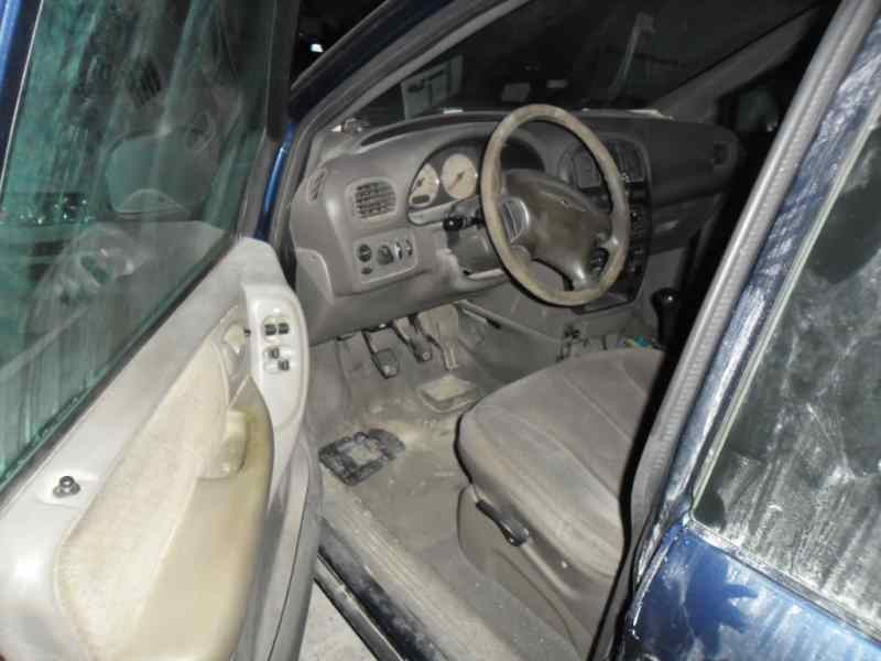chrysler voyager (rg) del año 2003