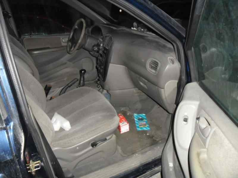 chrysler voyager (rg) del año 2003