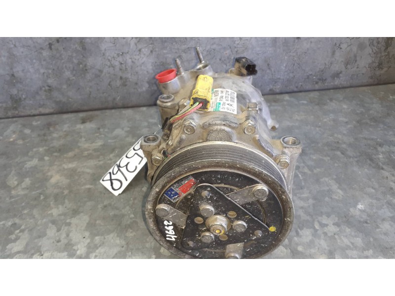 Recambio de compresor aire acondicionado para peugeot 407 referencia OEM IAM 9670022180 07067704062 