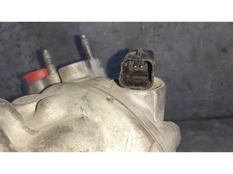 Recambio de compresor aire acondicionado para peugeot 407 referencia OEM IAM 9670022180 07067704062 