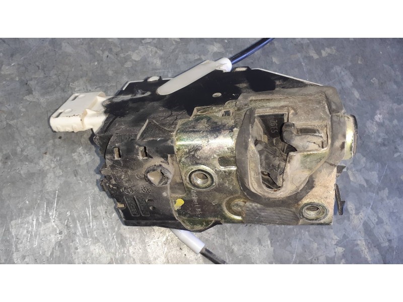 Recambio de cerradura puerta delantera derecha para peugeot 407 referencia OEM IAM 9659853780F 40627095 