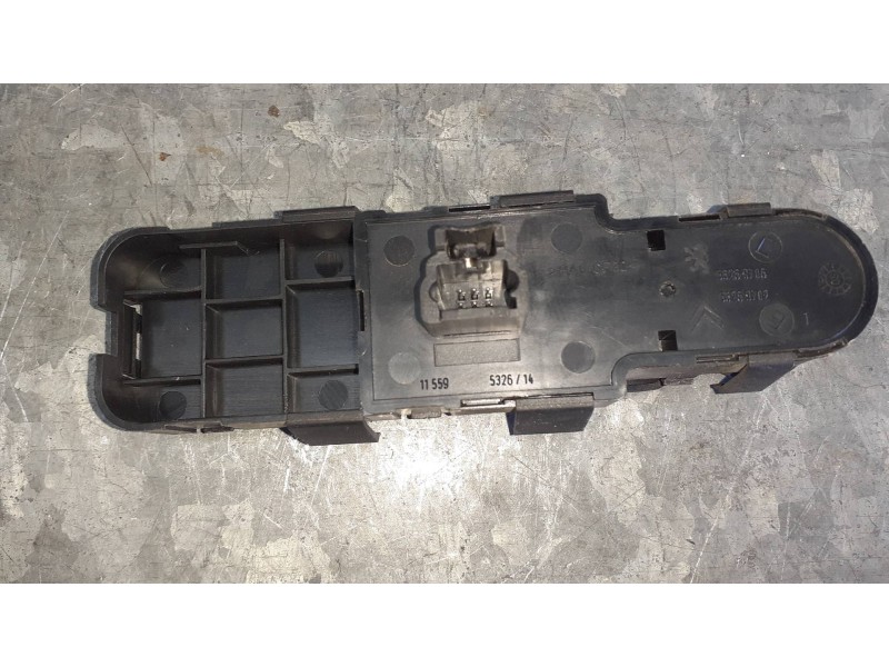 Recambio de mando elevalunas delantero izquierdo para peugeot 407 referencia OEM IAM 96468705XT 53269702 53269706