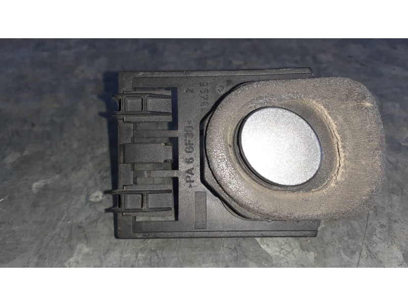 Recambio de maneta exterior porton para peugeot 407 referencia OEM IAM 9646242080 05045001 