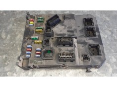 Recambio de caja reles / fusibles para peugeot 407 referencia OEM IAM 965570 S120104500 