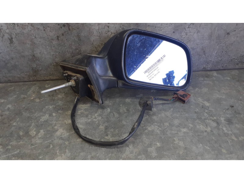 Recambio de retrovisor derecho para peugeot 407 referencia OEM IAM E9014145 ELECTRICO 