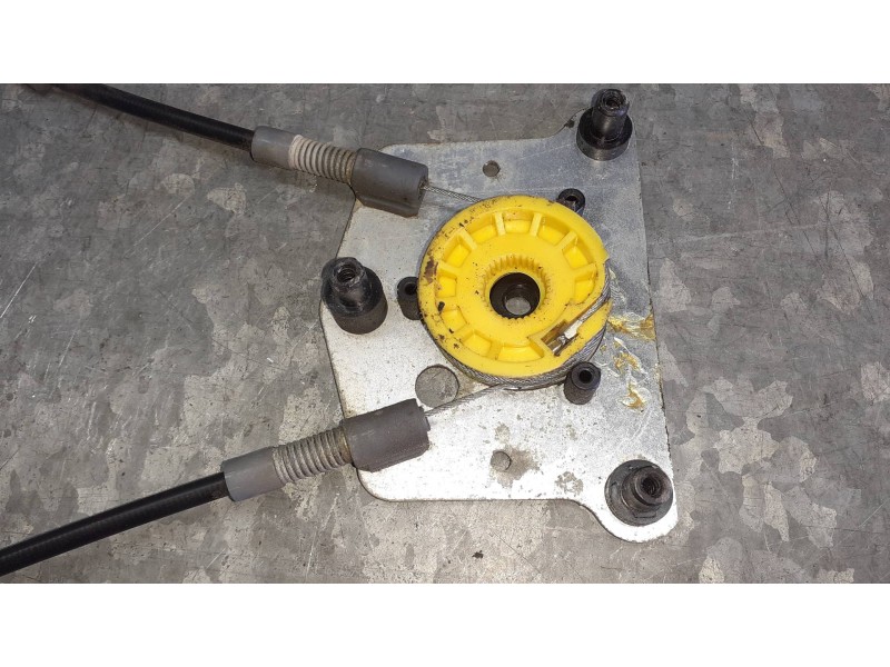 Recambio de elevalunas delantero derecho para peugeot 407 referencia OEM IAM 1619992780 ELECTRICO SIN MOTOR