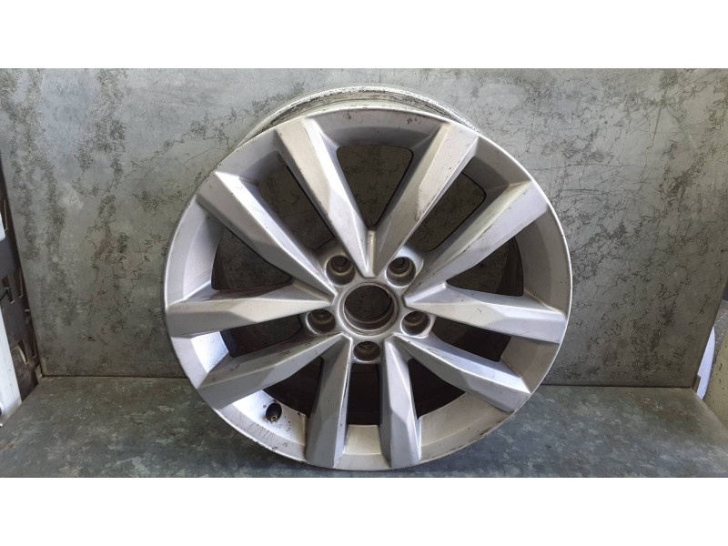 Recambio de llanta para volkswagen touran (5t1) referencia OEM IAM 5TA601025 6.5JX16HET48 005597