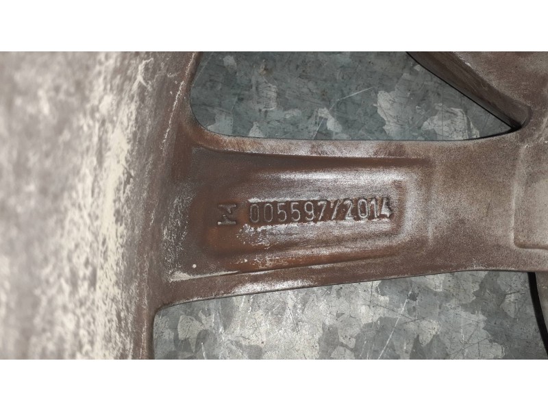 Recambio de llanta para volkswagen touran (5t1) referencia OEM IAM 5TA601025 6.5JX16HET48 005597