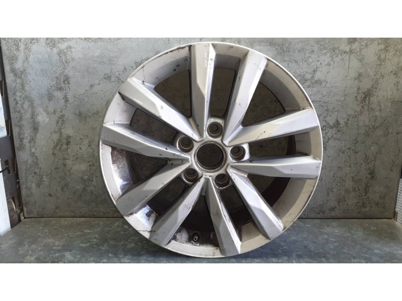 Recambio de llanta para volkswagen touran (5t1) referencia OEM IAM 5TA601025 6.5JX16HET48 005597