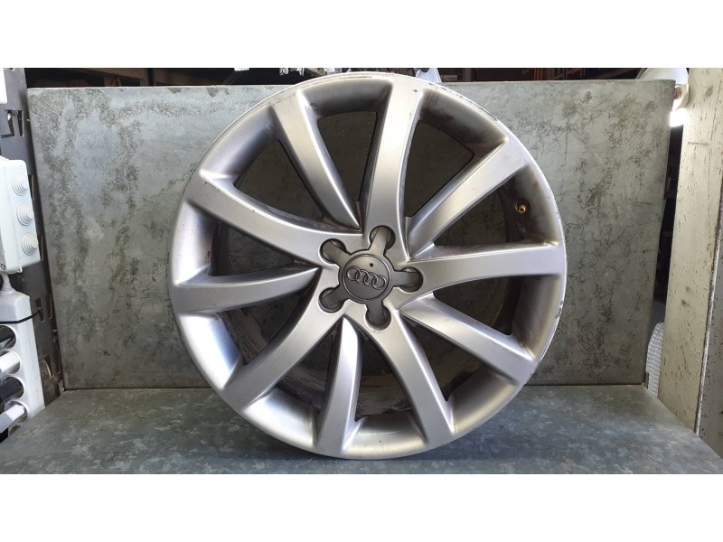 Recambio de llanta para audi a4 berlina (8w2) referencia OEM IAM 8K0601025 8JX8H2ET47 