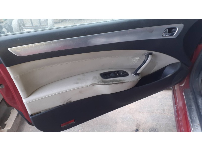 peugeot 407 coupe del año 2006