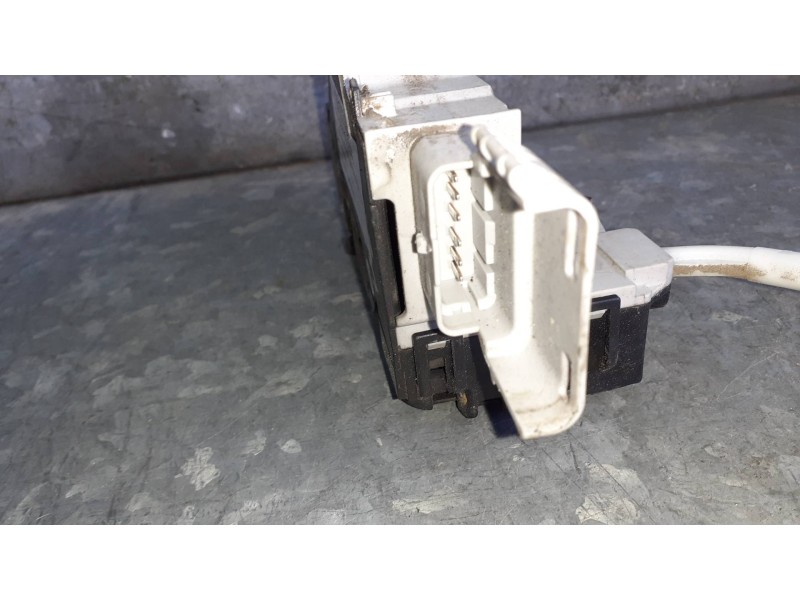 Recambio de cerradura puerta delantera izquierda para peugeot 407 coupe referencia OEM IAM 9681332980Q00 40517145 