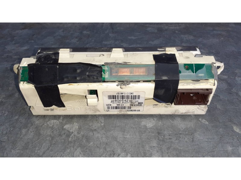 Recambio de pantalla multifuncion para peugeot 407 coupe referencia OEM IAM 966095428000 022356 102620005