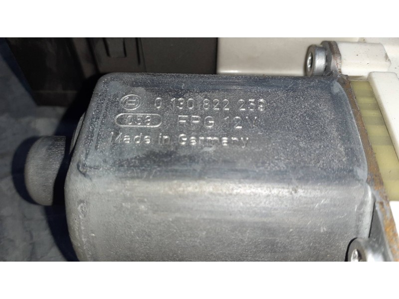 Recambio de motor elevalunas delantero derecho para peugeot 407 coupe referencia OEM IAM 0130822259 1137328233 987284108