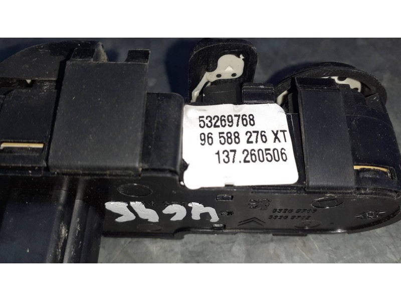 Recambio de mando elevalunas delantero izquierdo para peugeot 407 coupe referencia OEM IAM 96588276XT 53269768 
