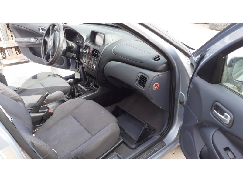 nissan almera (n16/e) del año 2005