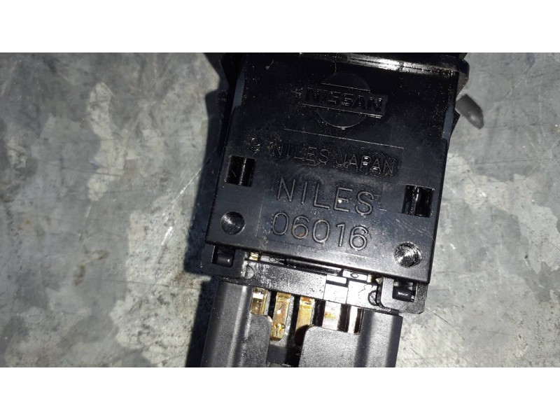 Recambio de warning para nissan almera (n16/e) referencia OEM IAM 06016  