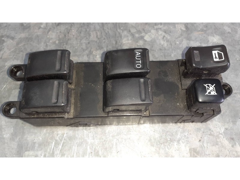 Recambio de mando elevalunas delantero izquierdo para nissan almera (n16/e) referencia OEM IAM 5714  