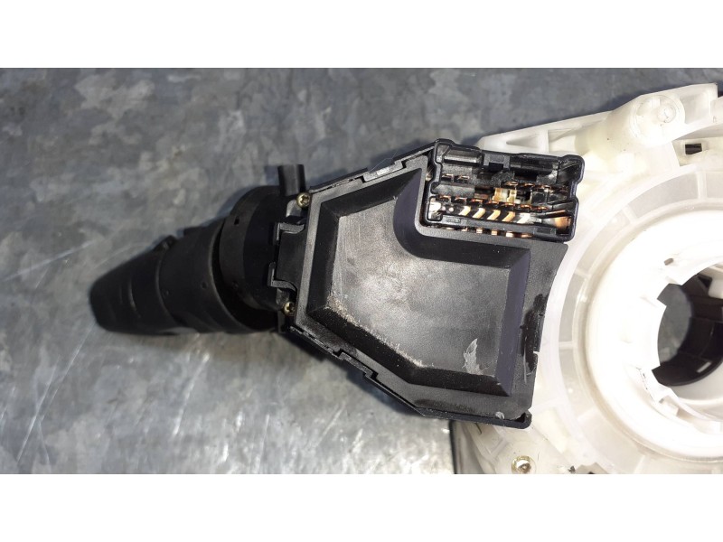 Recambio de mando multifuncion para nissan almera (n16/e) referencia OEM IAM 25560BN864 25540AV600 25260AV770