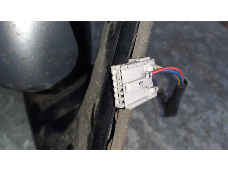 Recambio de retrovisor derecho para nissan almera (n16/e) referencia OEM IAM E11015541 ELECTRICO 