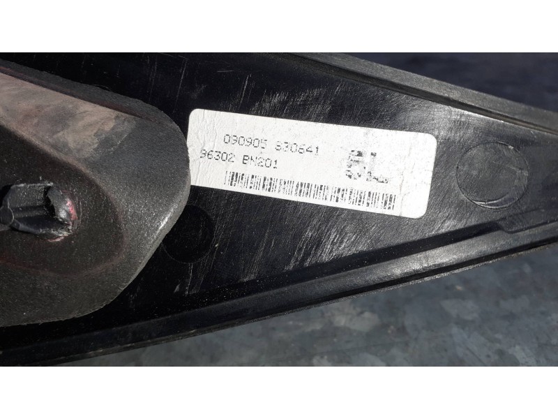 Recambio de retrovisor izquierdo para nissan almera (n16/e) referencia OEM IAM 96302BN201 090905 ELECTRICO