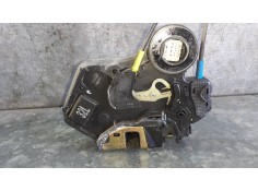 Recambio de cerradura puerta trasera izquierda para toyota avensis berlina (t25) referencia OEM IAM    2