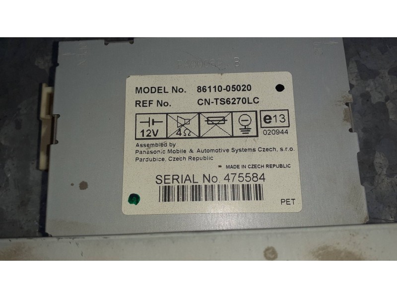 Recambio de sistema audio / radio cd para toyota avensis berlina (t25) referencia OEM IAM 8611005020 475584 