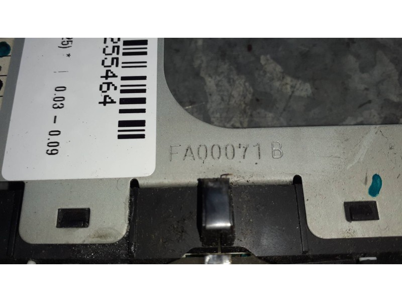 Recambio de mando multifuncion para toyota avensis berlina (t25) referencia OEM IAM FA00071B  