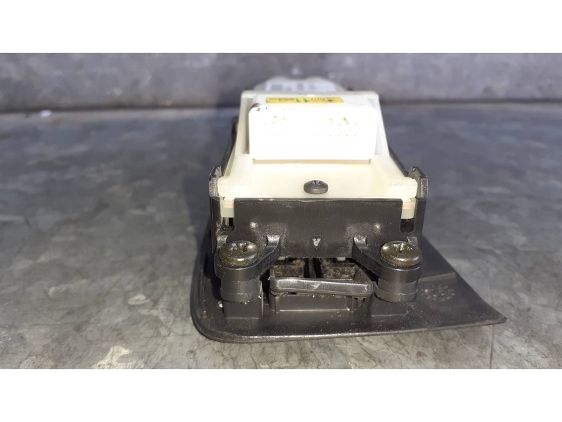 Recambio de mando elevalunas delantero izquierdo para toyota avensis berlina (t25) referencia OEM IAM 54035144 8480205210B0 