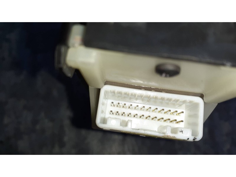 Recambio de mando elevalunas delantero izquierdo para toyota avensis berlina (t25) referencia OEM IAM 54035144 8480205210B0 