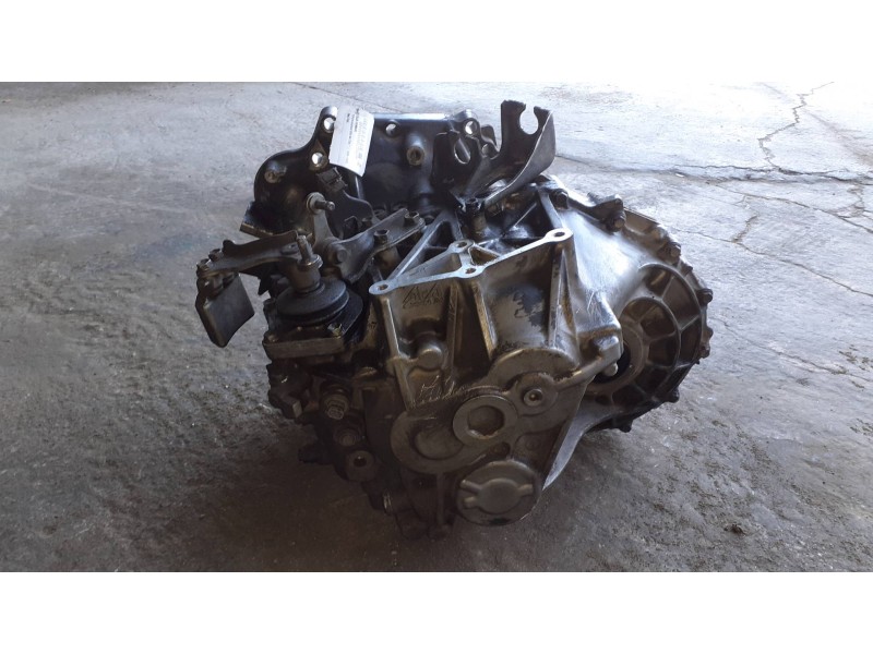 Recambio de caja cambios para toyota avensis berlina (t25) referencia OEM IAM   