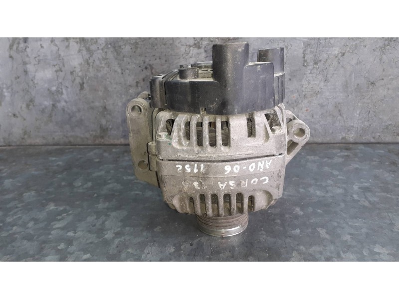 Recambio de alternador para opel corsa c first referencia OEM IAM TG8S013 LRA02817 201214252432