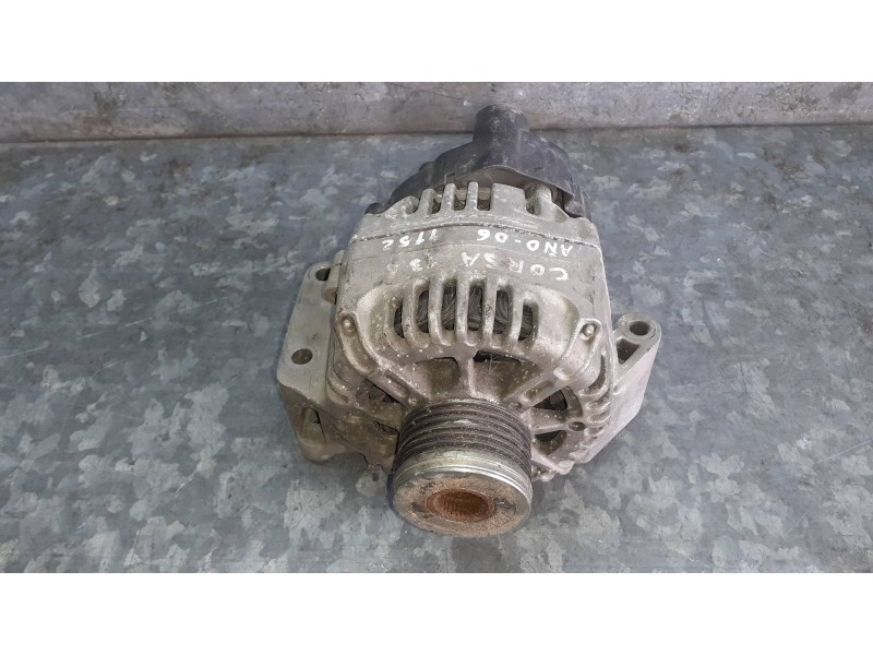 Recambio de alternador para opel corsa c first referencia OEM IAM TG8S013 LRA02817 201214252432