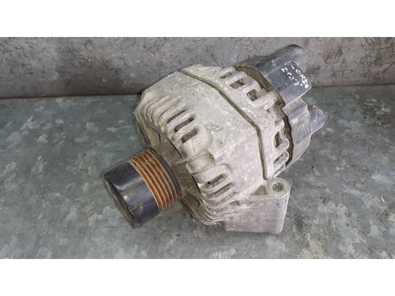 Recambio de alternador para opel corsa c referencia OEM IAM 13117279YQ 90A 706011235