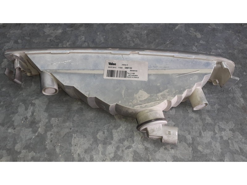 Recambio de piloto delantero izquierdo para opel vivaro referencia OEM IAM 088133 89006705 