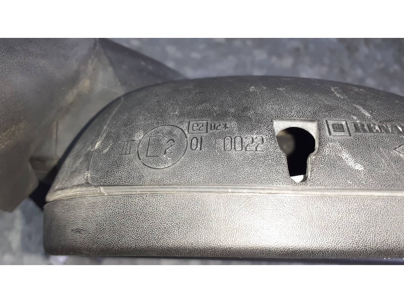 Recambio de retrovisor izquierdo para opel vivaro referencia OEM IAM E2010022  