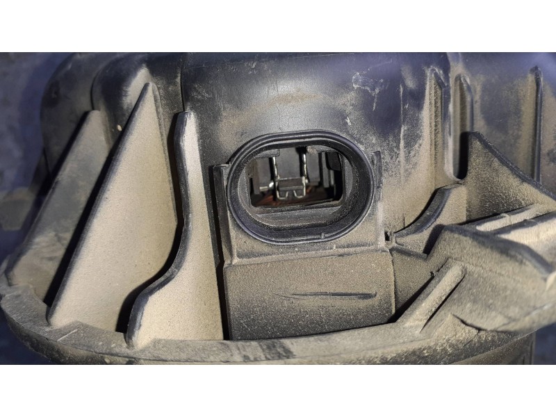 Recambio de motor calefaccion para opel vivaro referencia OEM IAM F964173T  