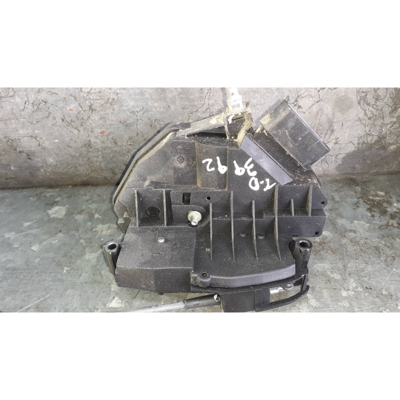 Recambio de cerradura puerta trasera derecha para ford ranger (tke) doppelkabine 4x4 xl referencia OEM IAM 40744143133154 AB39A2