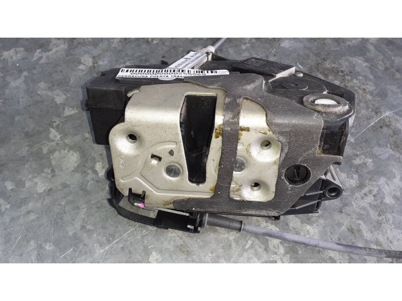 Recambio de cerradura puerta trasera derecha para ford ranger (tke) doppelkabine 4x4 xl referencia OEM IAM 40744143133154 AB39A2