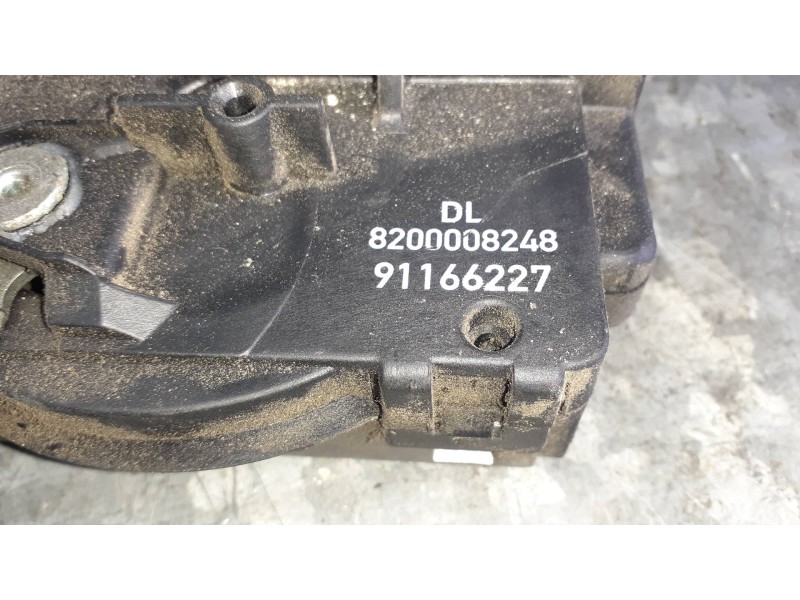 Recambio de cerradura puerta delantera derecha para opel vivaro referencia OEM IAM 8200008248 91166227 