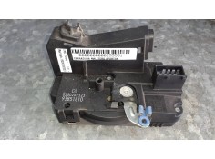 Recambio de cerradura maletero / porton para opel vivaro referencia OEM IAM 8200282323 93851810 