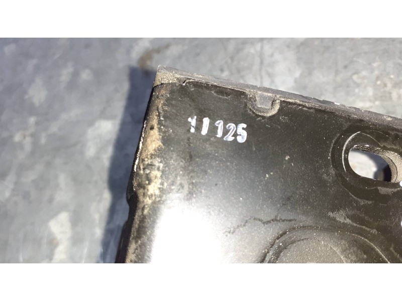 Recambio de cerradura maletero / porton para opel vivaro referencia OEM IAM 11125  