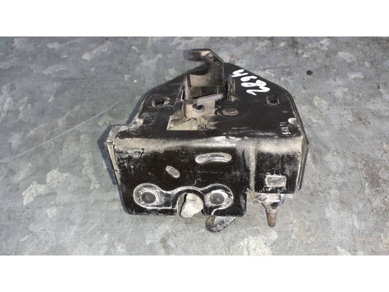 Recambio de cerradura maletero / porton para opel vivaro referencia OEM IAM 11125  