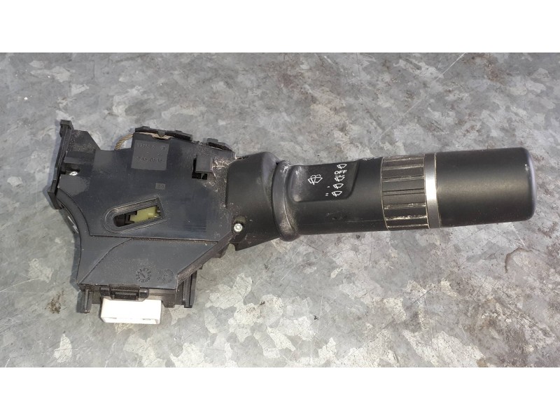 Recambio de mando limpia para ford ranger (tke) doppelkabine 4x4 xl referencia OEM IAM AB3917A553BB  