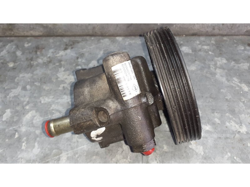 Recambio de bomba direccion para opel vivaro referencia OEM IAM 8200024738 8200024778 26081335RR