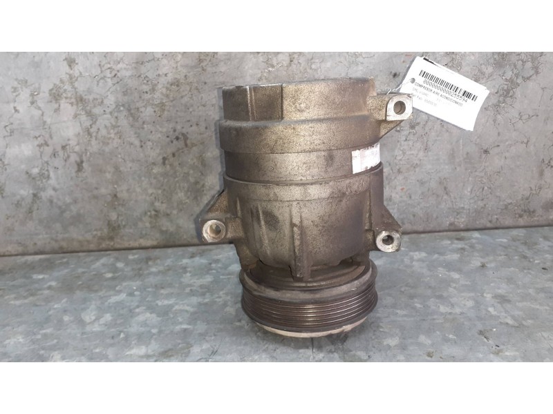 Recambio de compresor aire acondicionado para opel vivaro referencia OEM IAM 6560630  