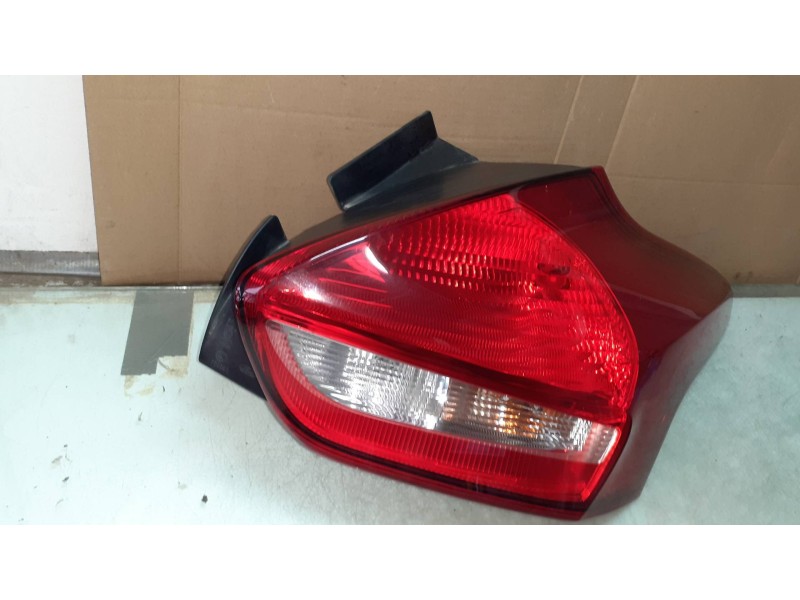 Recambio de piloto trasero derecho para ford focus lim. business referencia OEM IAM F1EB13404  