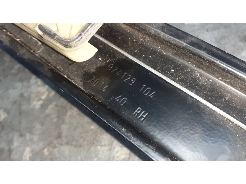 Recambio de elevalunas delantero derecho para volkswagen polo (9n3) referencia OEM IAM BM51A23200BF ELECTRICO CON MOTOR Recambio de elevalunas delantero derecho para volkswagen polo (9n3) referencia OEM IAM BM51A23200BF ELECTRICO CON MOTOR