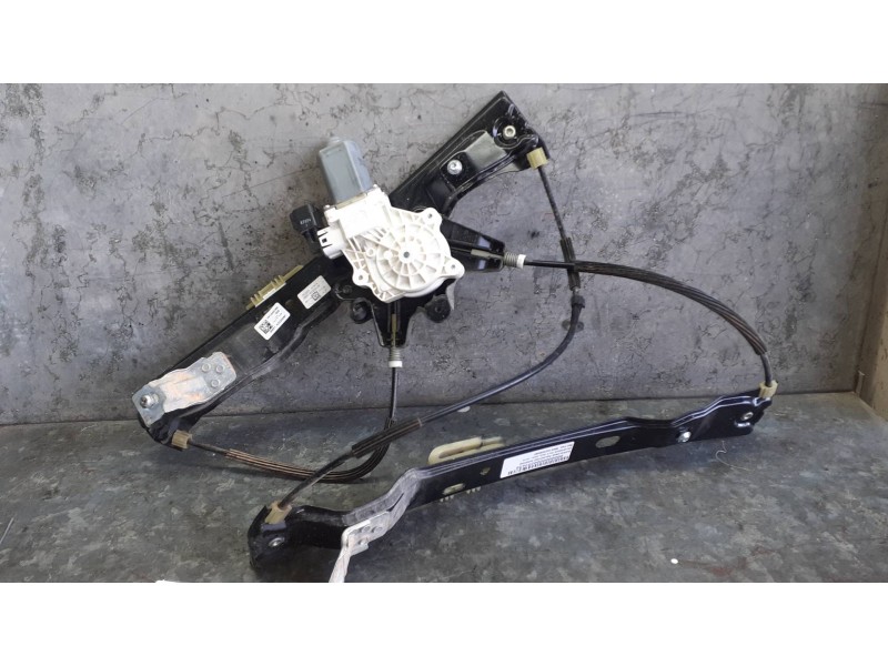 Recambio de elevalunas delantero derecho para volkswagen polo (9n3) referencia OEM IAM BM51A23200BF ELECTRICO CON MOTOR Recambio de elevalunas delantero derecho para volkswagen polo (9n3) referencia OEM IAM BM51A23200BF ELECTRICO CON MOTOR