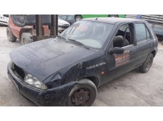 ford fiesta berlina del año 1998